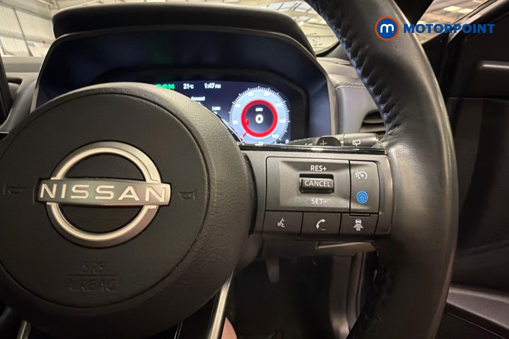 Nissan Qashqai Tekna Automatic Petrol SUV - Stock Number (1650909) - 4th supplementary image