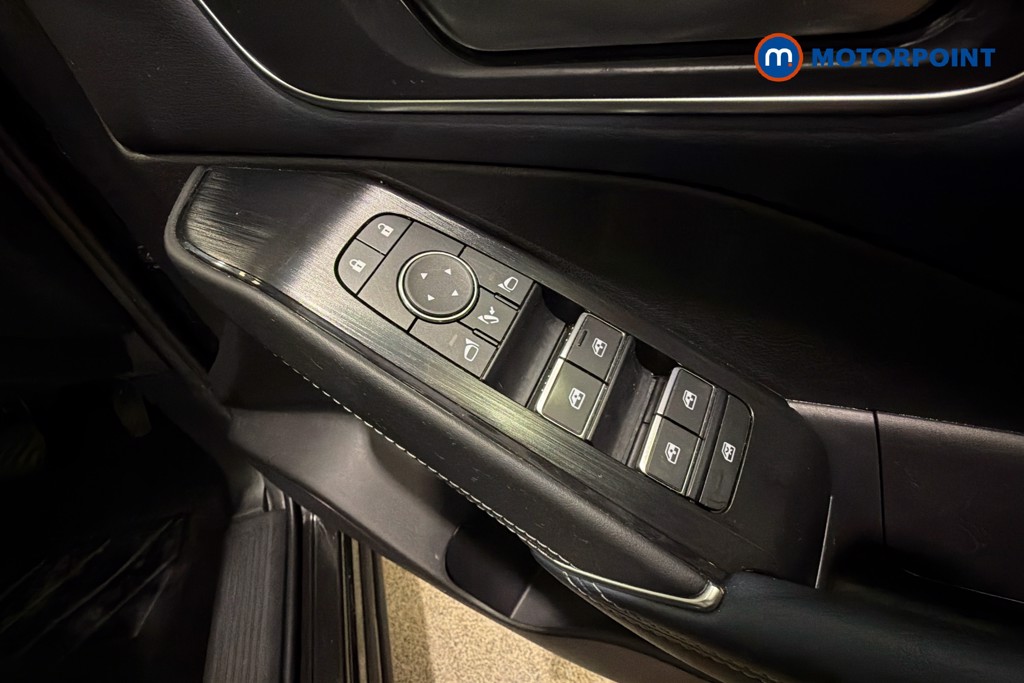 Nissan Qashqai Tekna Automatic Petrol SUV - Stock Number (1650909) - 20th supplementary image