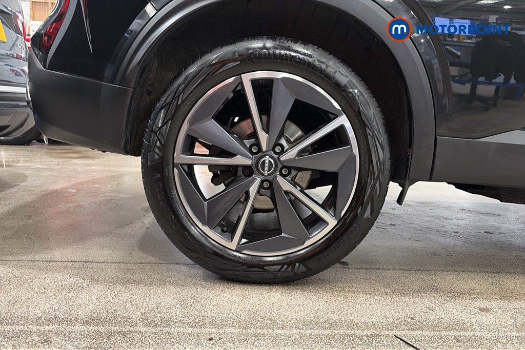 Nissan Qashqai Tekna Automatic Petrol SUV - Stock Number (1650909) - 49th supplementary image