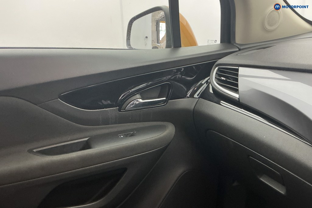 Vauxhall Mokka X Design Nav Automatic Petrol SUV - Stock Number (1651013) - 17th supplementary image