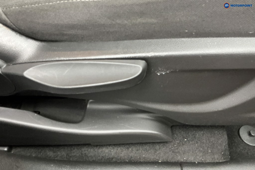 Vauxhall Mokka X Design Nav Automatic Petrol SUV - Stock Number (1651013) - 21st supplementary image