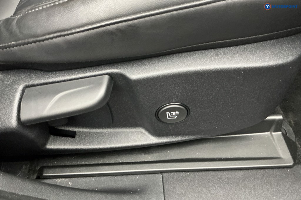 Ford Puma St-Line Vignale Automatic Petrol SUV - Stock Number (1651085) - 23rd supplementary image