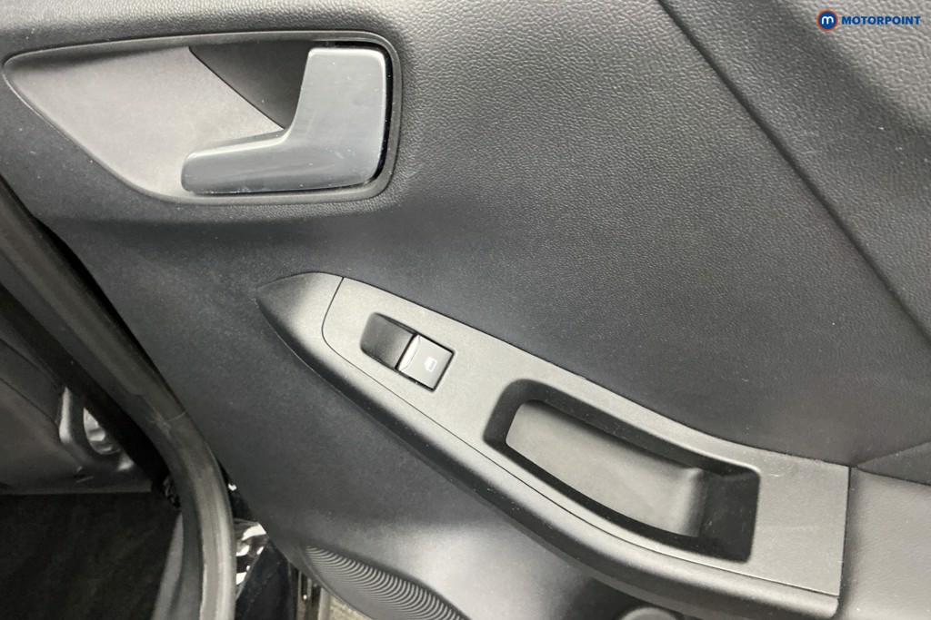 Ford Puma St-Line Vignale Automatic Petrol SUV - Stock Number (1651085) - 27th supplementary image