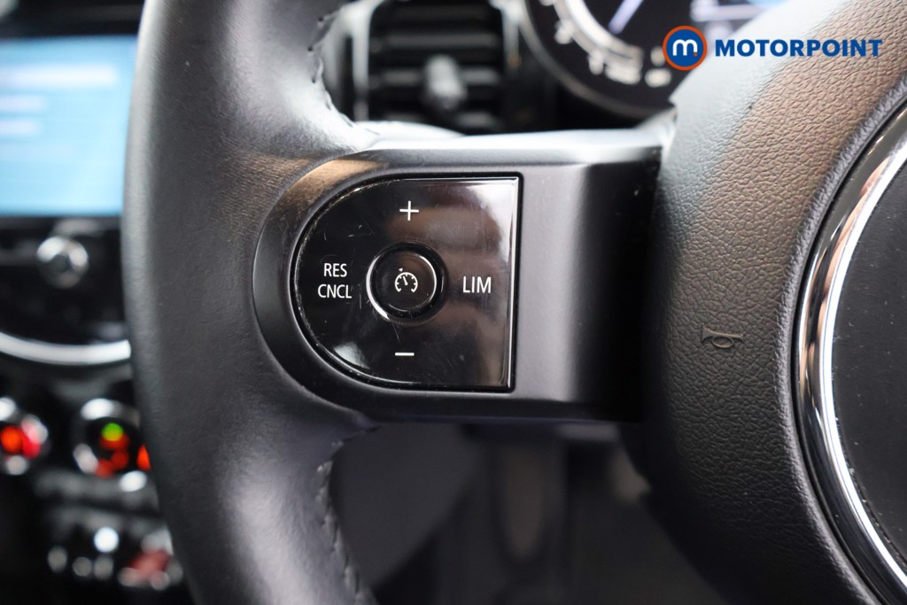 Mini Hatchback Cooper Classic Manual Petrol Hatchback - Stock Number (1651543) - 6th supplementary image