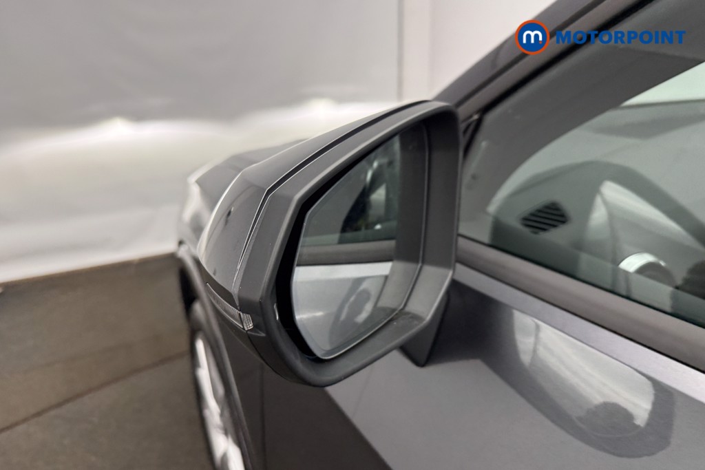 Audi Q2 S Line Manual Petrol SUV - Stock Number (1652076) - 39th supplementary image