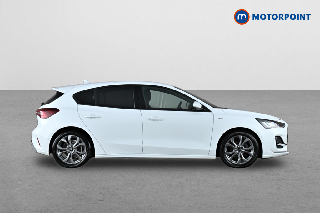 Ford Focus St-Line Style Manual Petrol Hatchback - Stock Number (1652187) - Drivers side