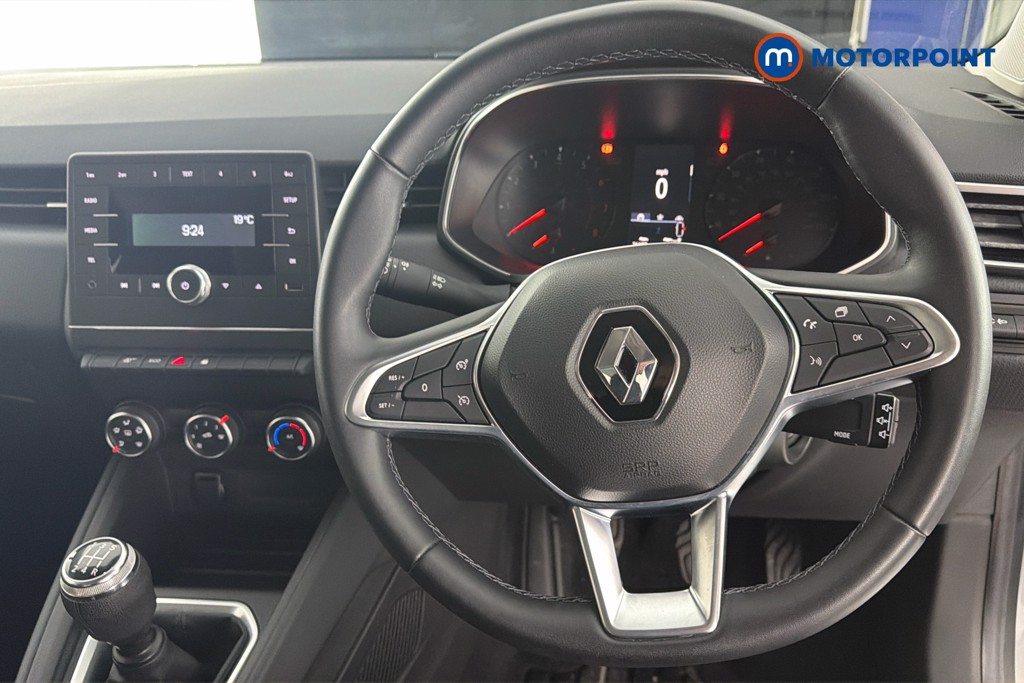 Renault Clio Play Manual Petrol Hatchback - Stock Number (1652511) - 2nd supplementary image