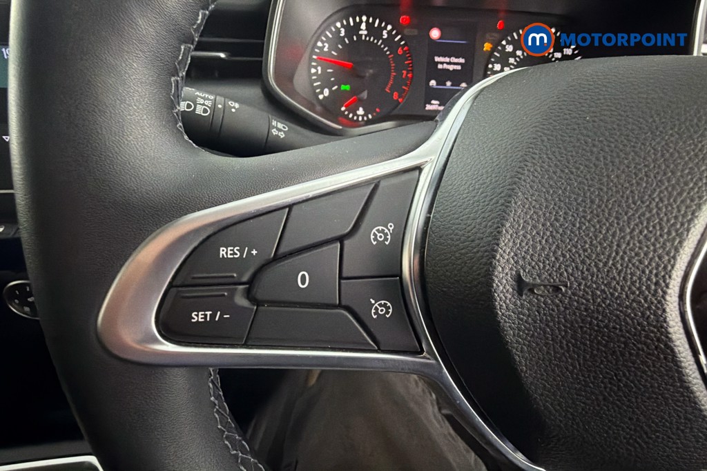 Renault Clio Play Manual Petrol Hatchback - Stock Number (1652511) - 3rd supplementary image