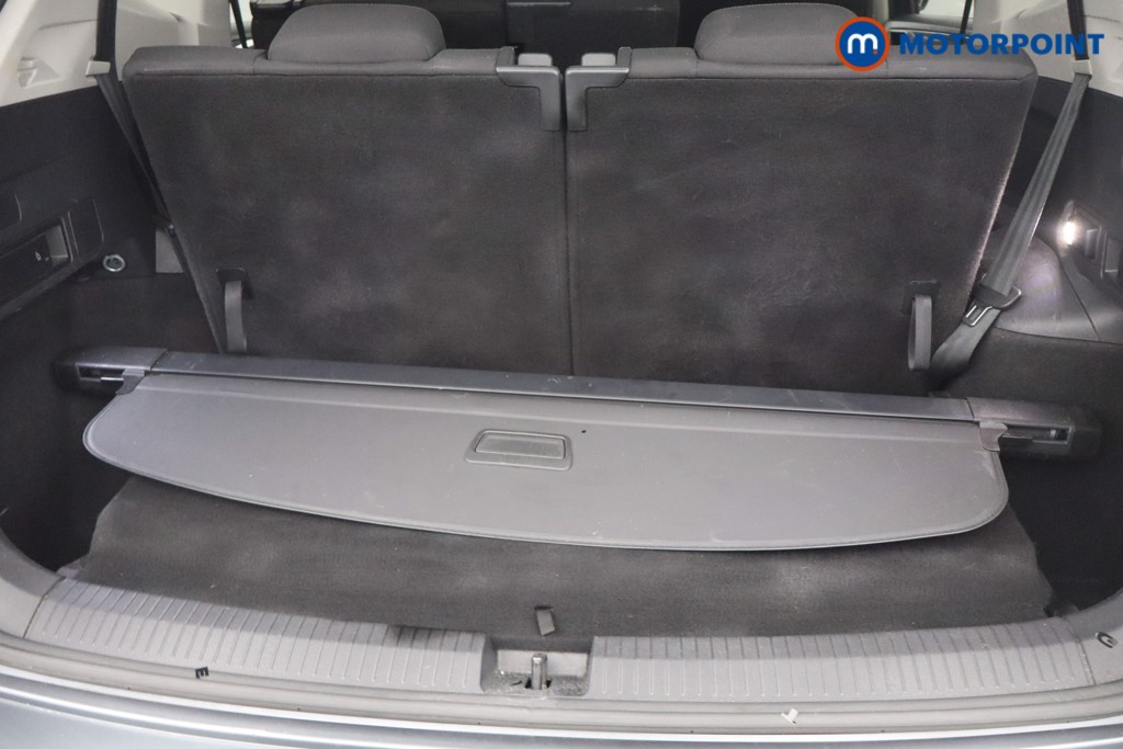 Volkswagen Tiguan Allspace Life Automatic Petrol SUV - Stock Number (1653319) - 5th supplementary image
