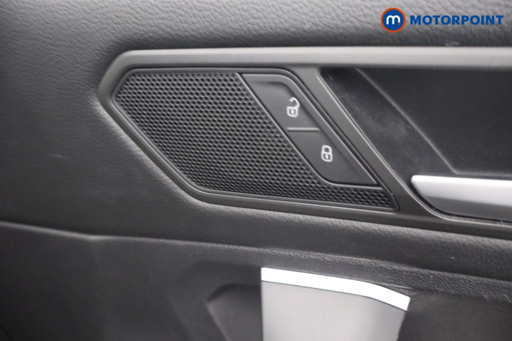 Volkswagen Tiguan Allspace Life Automatic Petrol SUV - Stock Number (1653319) - 11th supplementary image