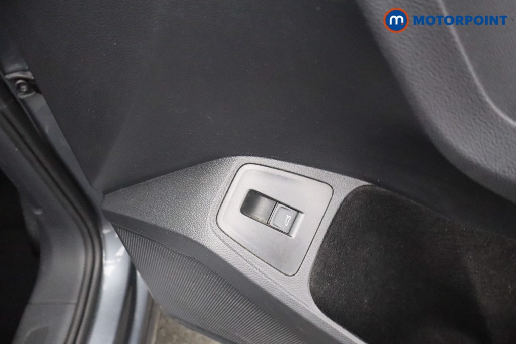 Volkswagen Tiguan Allspace Life Automatic Petrol SUV - Stock Number (1653319) - 13th supplementary image