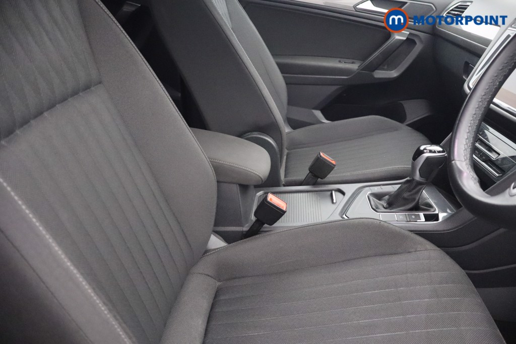 Volkswagen Tiguan Allspace Life Automatic Petrol SUV - Stock Number (1653319) - 14th supplementary image