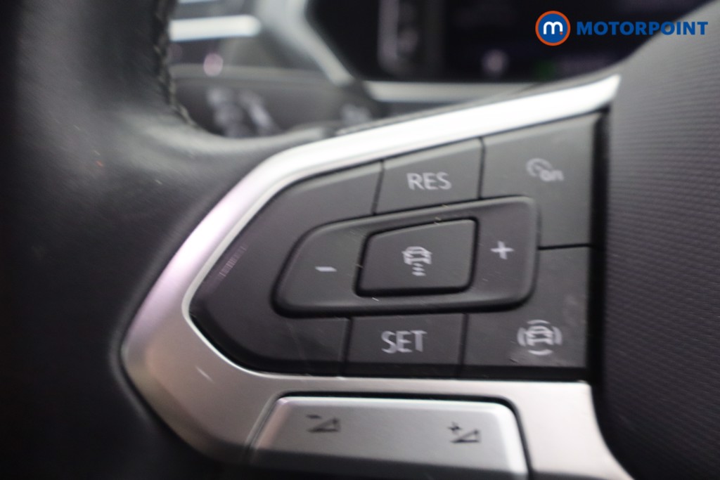 Volkswagen Tiguan Allspace Life Automatic Petrol SUV - Stock Number (1653319) - 17th supplementary image