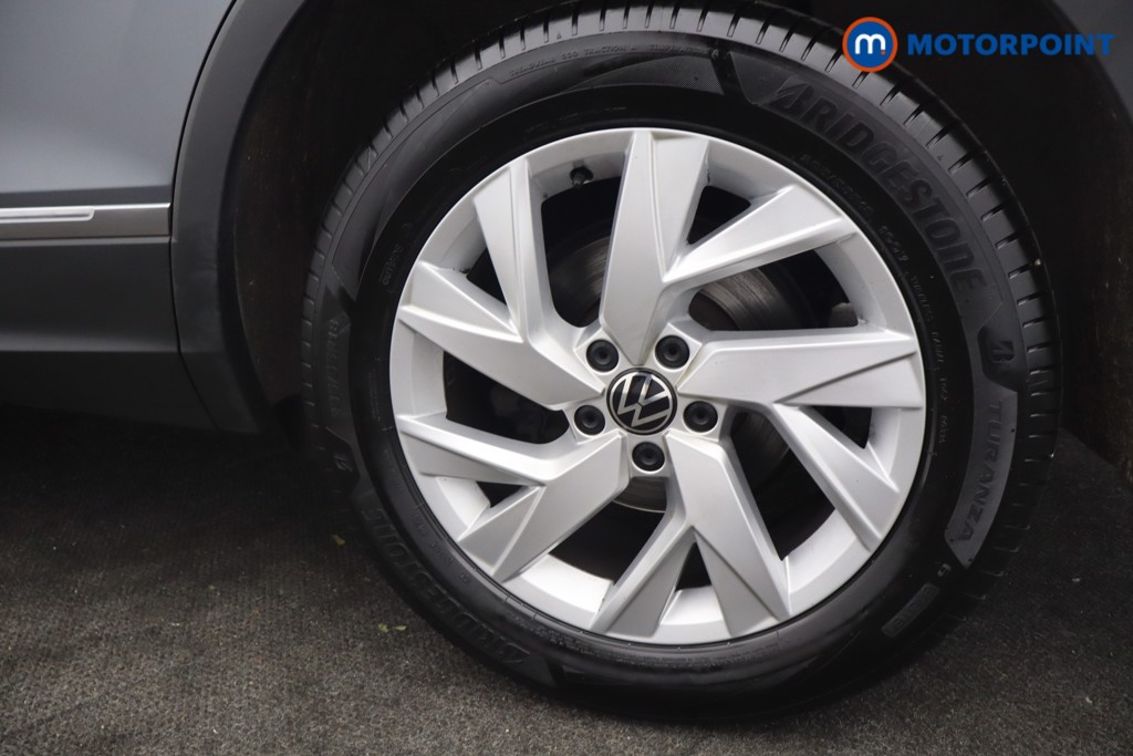 Volkswagen Tiguan Allspace Life Automatic Petrol SUV - Stock Number (1653319) - 30th supplementary image