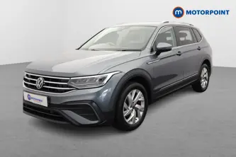 Volkswagen Tiguan Allspace Life Automatic Petrol SUV - Stock Number (1653319) - Passenger side front corner