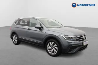 Volkswagen Tiguan Allspace Life Automatic Petrol SUV - Stock Number (1653319) - Drivers side front corner