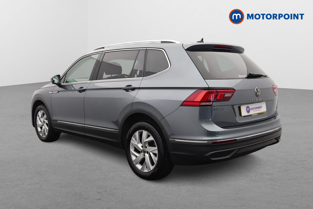 Volkswagen Tiguan Allspace Life Automatic Petrol SUV - Stock Number (1653319) - Passenger side rear corner