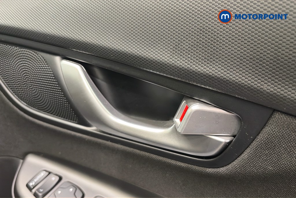 Hyundai Kona Premium Automatic Petrol-Electric Hybrid SUV - Stock Number (1653321) - 42nd supplementary image