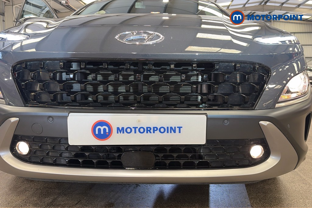Hyundai Kona Premium Automatic Petrol-Electric Hybrid SUV - Stock Number (1653321) - 45th supplementary image