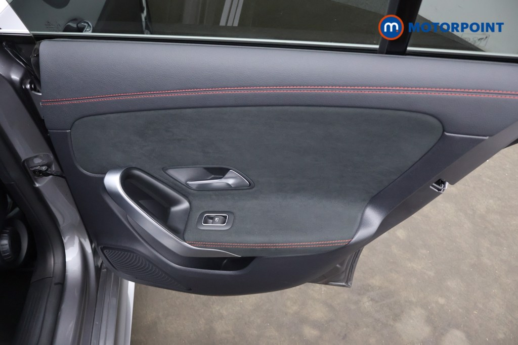 Mercedes-Benz CLA Amg Line Automatic Diesel Coupe - Stock Number (1653675) - 17th supplementary image