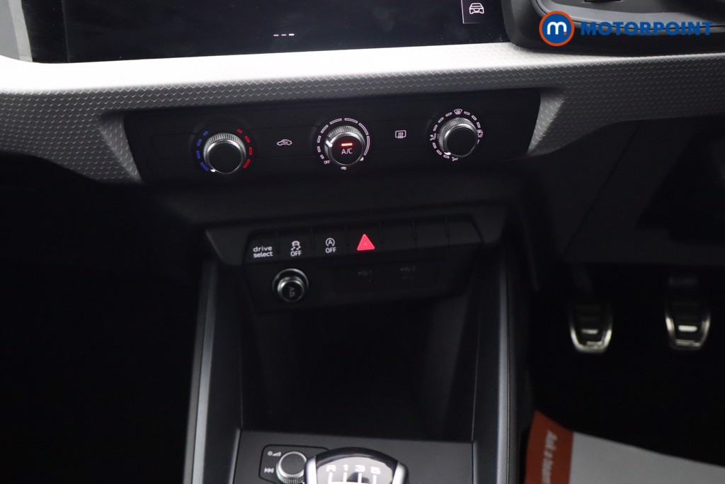 Audi A1 S Line Manual Petrol Hatchback - Stock Number (1653757) - 4th supplementary image