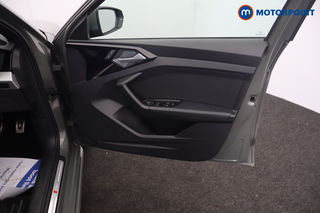 Audi A1 S Line Manual Petrol Hatchback - Stock Number (1653757) - 15th supplementary image