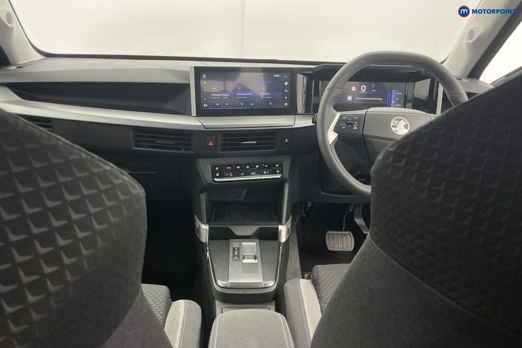 Vauxhall Frontera Ultimate Automatic Electric SUV - Stock Number (1653935) - 12th supplementary image