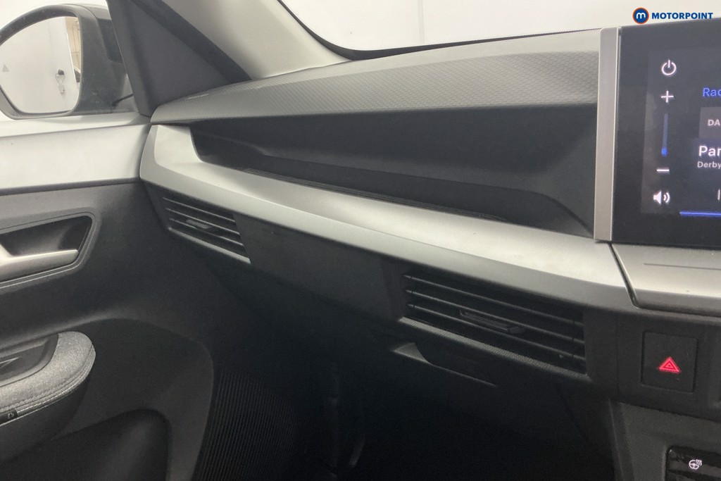 Vauxhall Frontera Ultimate Automatic Electric SUV - Stock Number (1653935) - 19th supplementary image