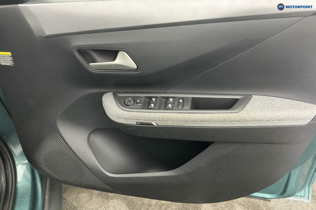 Vauxhall Frontera Ultimate Automatic Electric SUV - Stock Number (1653935) - 25th supplementary image