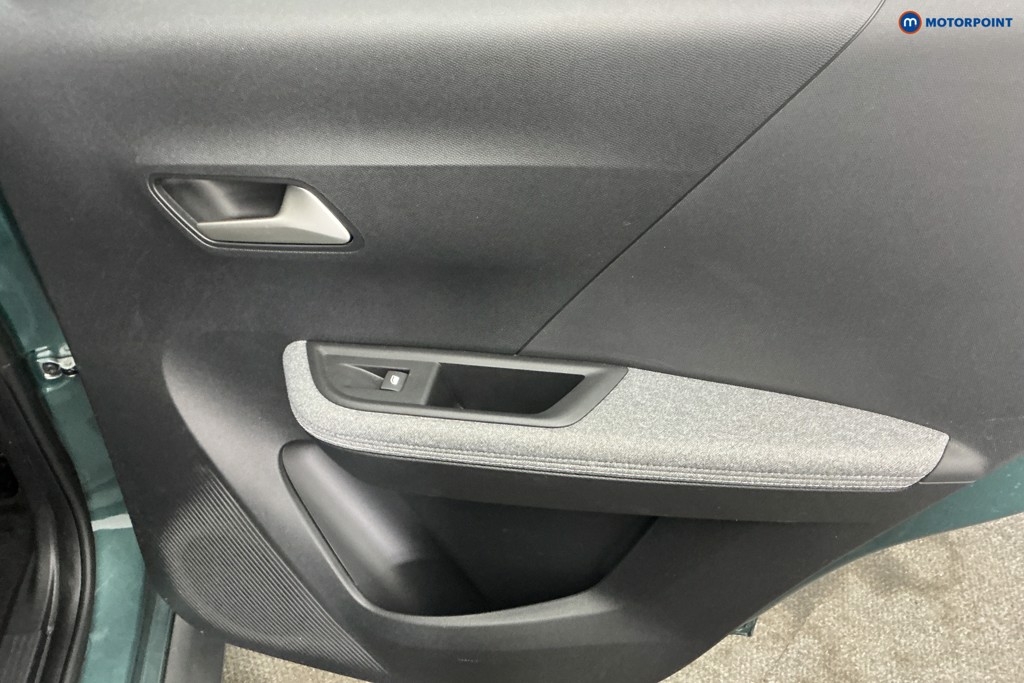 Vauxhall Frontera Ultimate Automatic Electric SUV - Stock Number (1653935) - 27th supplementary image