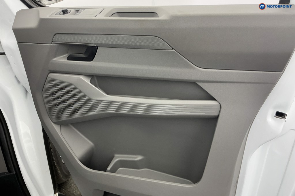 Volkswagen Transporter Commerce Plus Manual Diesel Panel Van - Stock Number (1654036) - 21st supplementary image