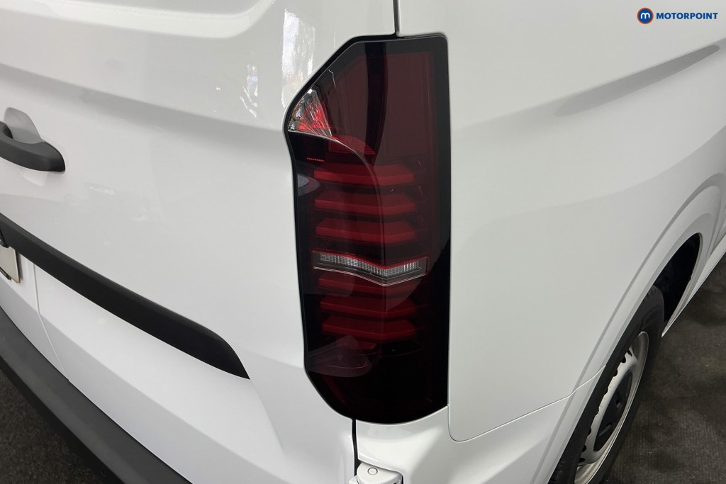 Volkswagen Transporter Commerce Plus Manual Diesel Panel Van - Stock Number (1654036) - 25th supplementary image