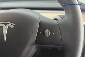 Tesla Model 3 Standard Plus Automatic Electric Saloon - Stock Number (1654217) - 3rd supplementary image
