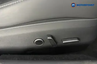 Tesla Model 3 Standard Plus Automatic Electric Saloon - Stock Number (1654217) - 23rd supplementary image