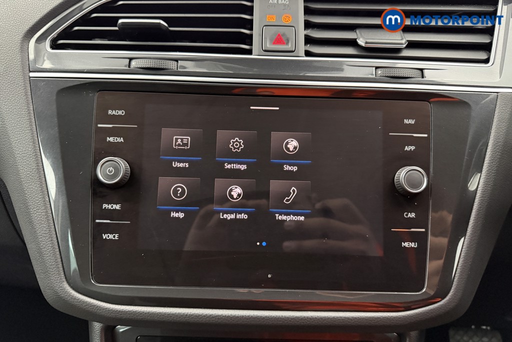Volkswagen Tiguan Life Automatic Petrol SUV - Stock Number (1654478) - 8th supplementary image