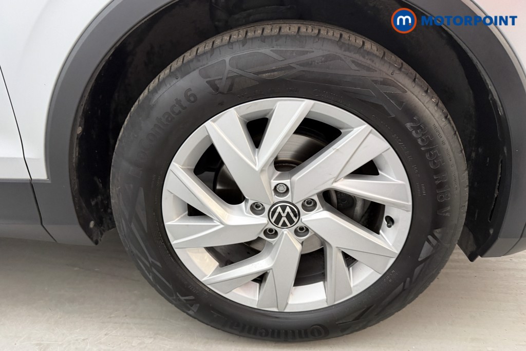 Volkswagen Tiguan Life Automatic Petrol SUV - Stock Number (1654478) - 26th supplementary image