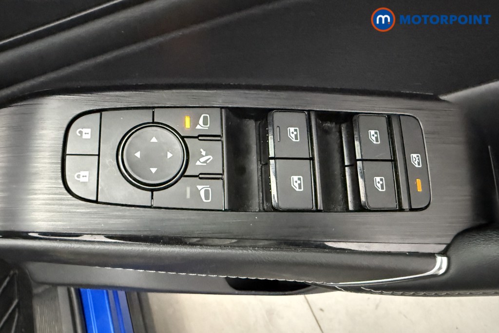 Nissan Qashqai N-Connecta Automatic Petrol-Electric Hybrid SUV - Stock Number (1654664) - 15th supplementary image