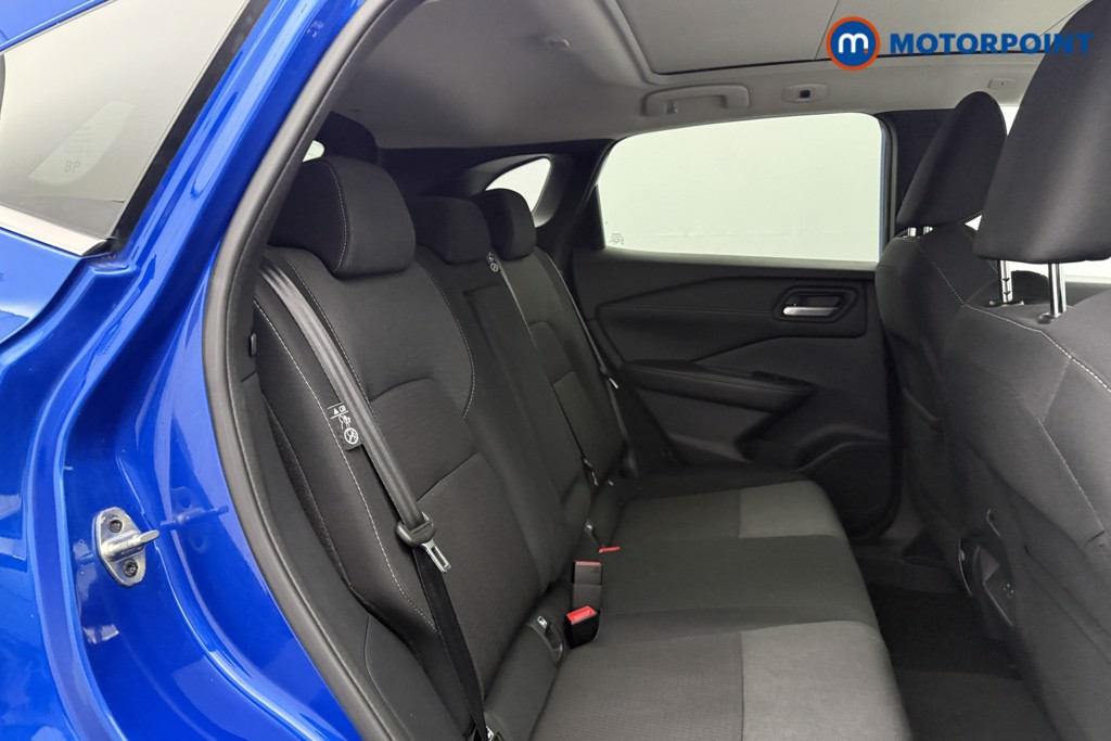 Nissan Qashqai N-Connecta Automatic Petrol-Electric Hybrid SUV - Stock Number (1654664) - 17th supplementary image
