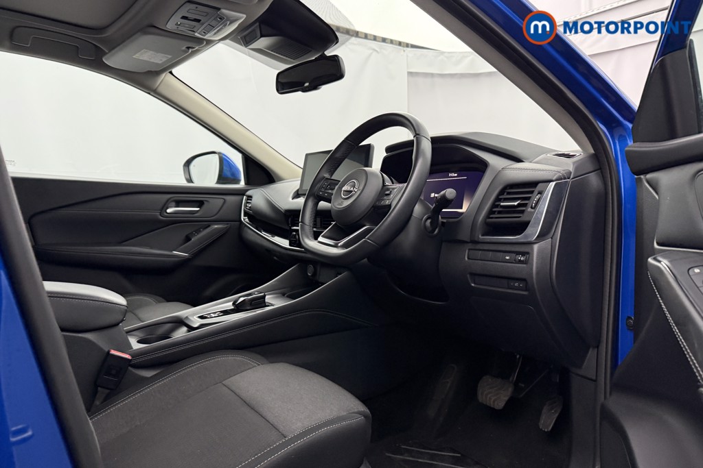 Nissan Qashqai N-Connecta Automatic Petrol-Electric Hybrid SUV - Stock Number (1654664) - 1st supplementary image