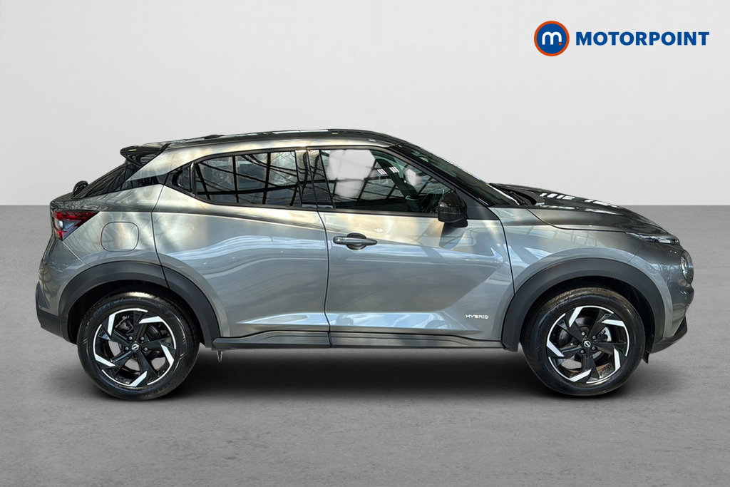 Nissan Juke N-Connecta Automatic Petrol-Electric Hybrid SUV - Stock Number (1654741) - Passenger side