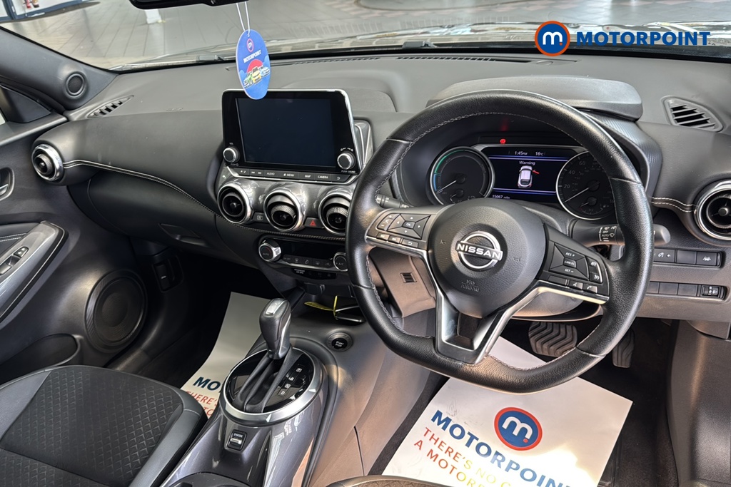 Nissan Juke N-Connecta Automatic Petrol-Electric Hybrid SUV - Stock Number (1654741) - 1st supplementary image