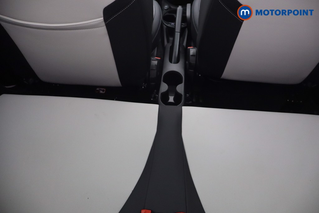 Fiat 500 Dolcevita Manual Petrol Hatchback - Stock Number (1654830) - 5th supplementary image