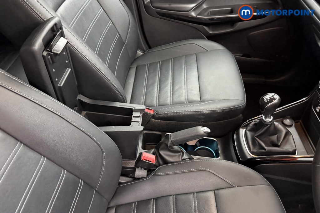 Ford Ecosport Active Manual Petrol SUV - Stock Number (1655200) - 12th supplementary image