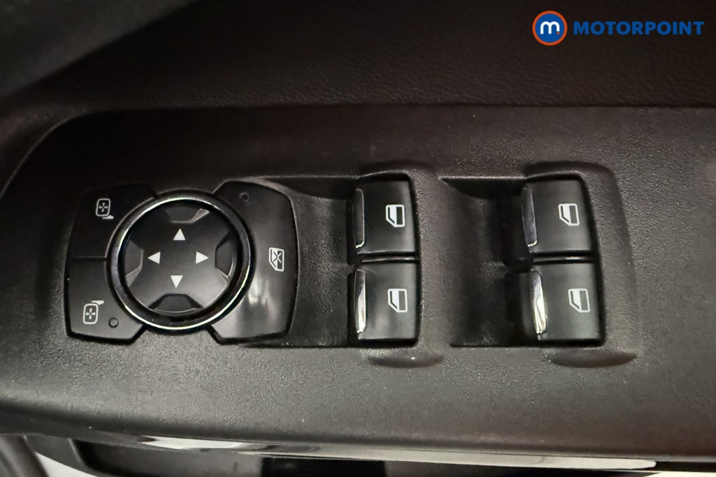 Ford Ecosport Active Manual Petrol SUV - Stock Number (1655200) - 16th supplementary image