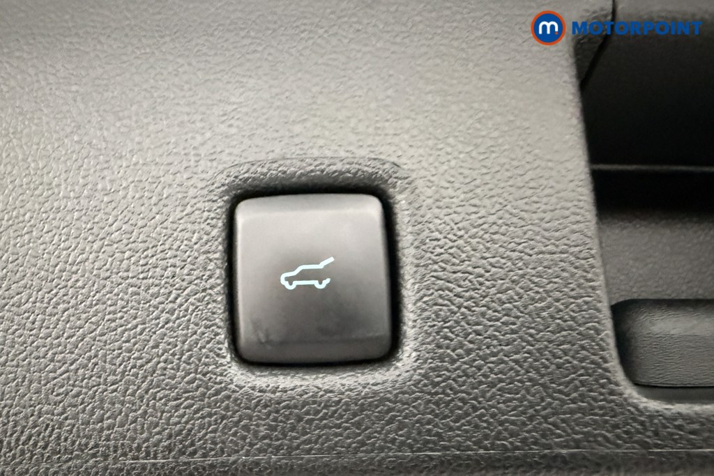 Ford Kuga Vignale Automatic Petrol-Electric Hybrid SUV - Stock Number (1655203) - 21st supplementary image