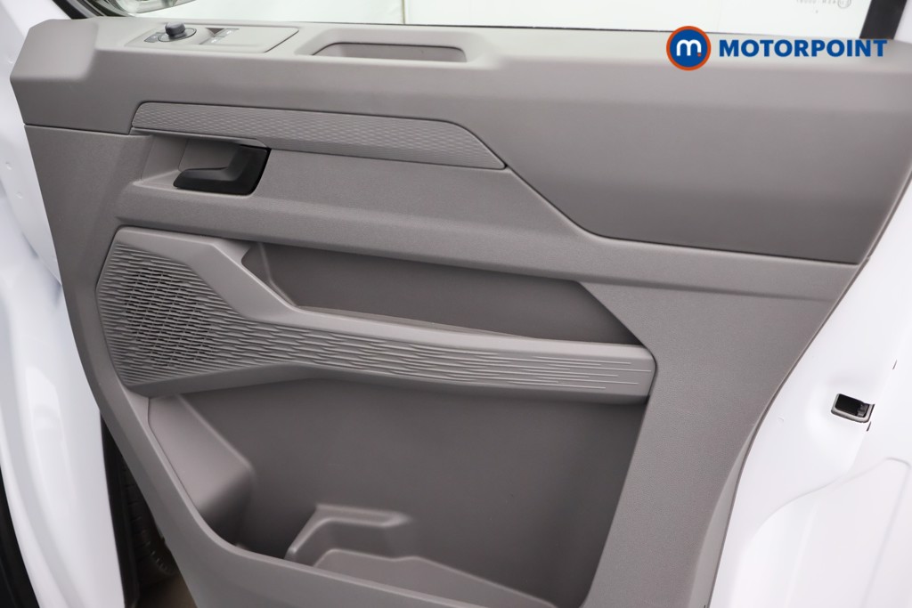 Volkswagen Transporter Commerce Plus Manual Diesel Panel Van - Stock Number (1655241) - 14th supplementary image