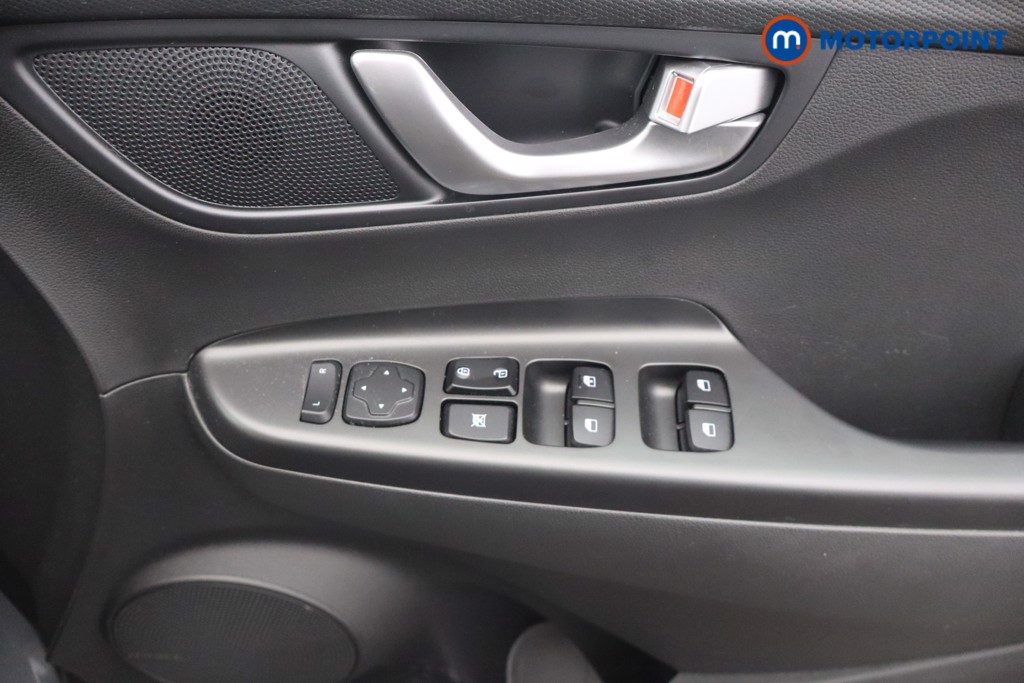 Hyundai Kona Se Connect Automatic Electric SUV - Stock Number (1655324) - 11th supplementary image