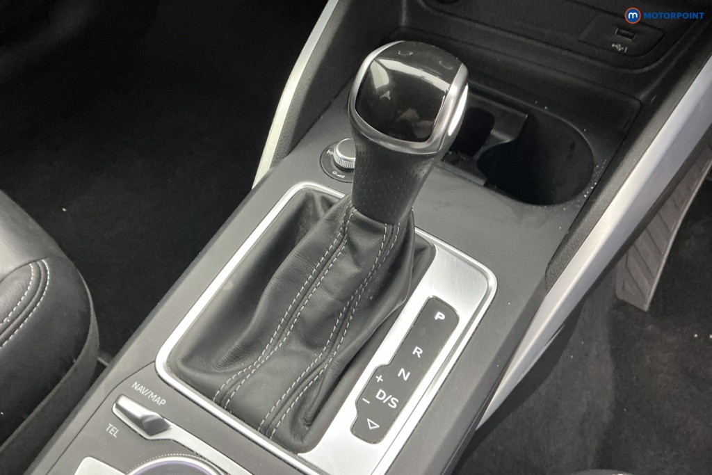 Audi Q2 Black Edition Automatic Petrol SUV - Stock Number (1655332) - 15th supplementary image
