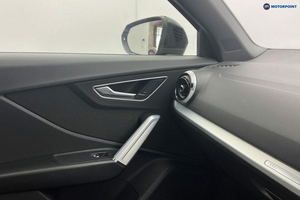 Audi Q2 Black Edition Automatic Petrol SUV - Stock Number (1655332) - 19th supplementary image