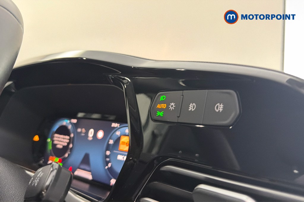 Ford Transit Connect Limited Automatic Petrol Plug-In Hybrid Panel Van - Stock Number (1655391) - 18th supplementary image